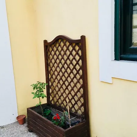 Casadaeiradeangeja Holiday home *